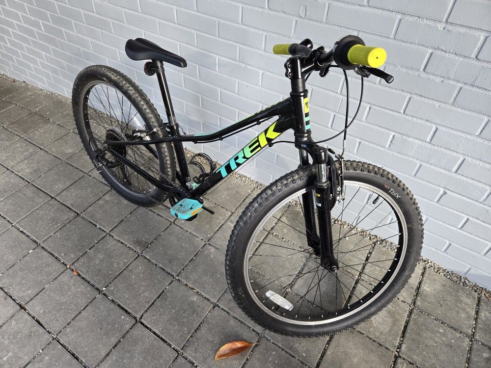 Trek Precaliber 24 bike
