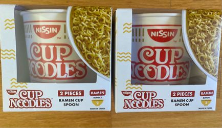 Ramen Noodles Bowl with chop sticks new