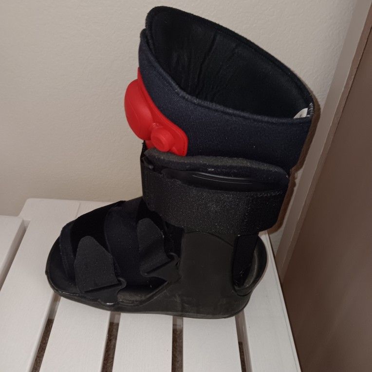 Walking Air Boot Cast Small 