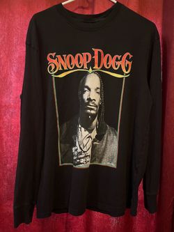 Medium size long sleeve Snoop Dogg shirt
