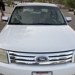 2008 Ford Taurus