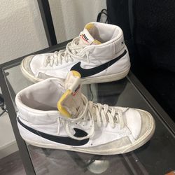 Nike Blazers - Solid Condition Size 12
