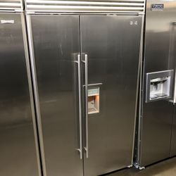 Sub Zero 42” Stainless Steel Built In Side By Side Refrigerator 