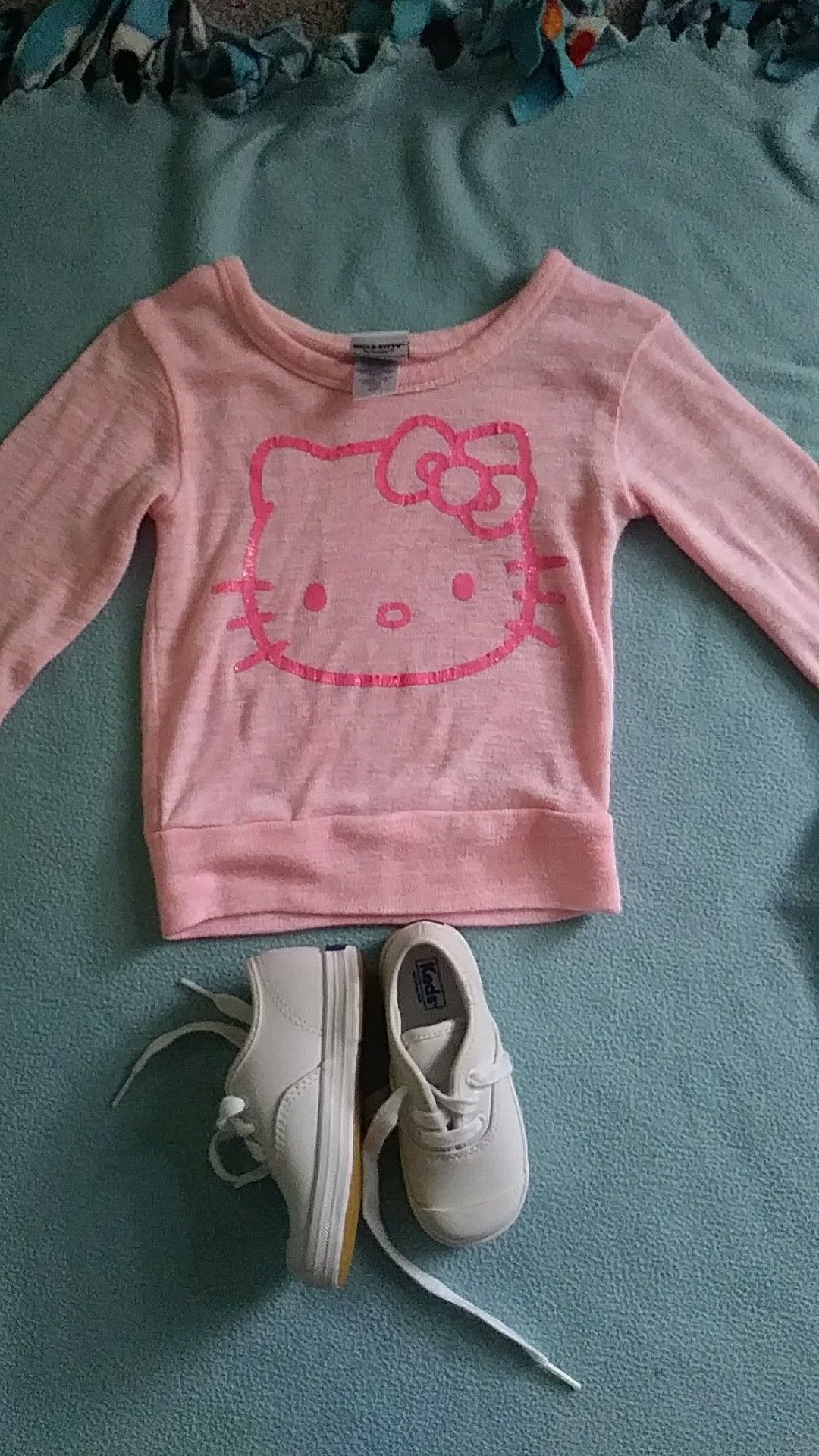 3t hello kitty sweater