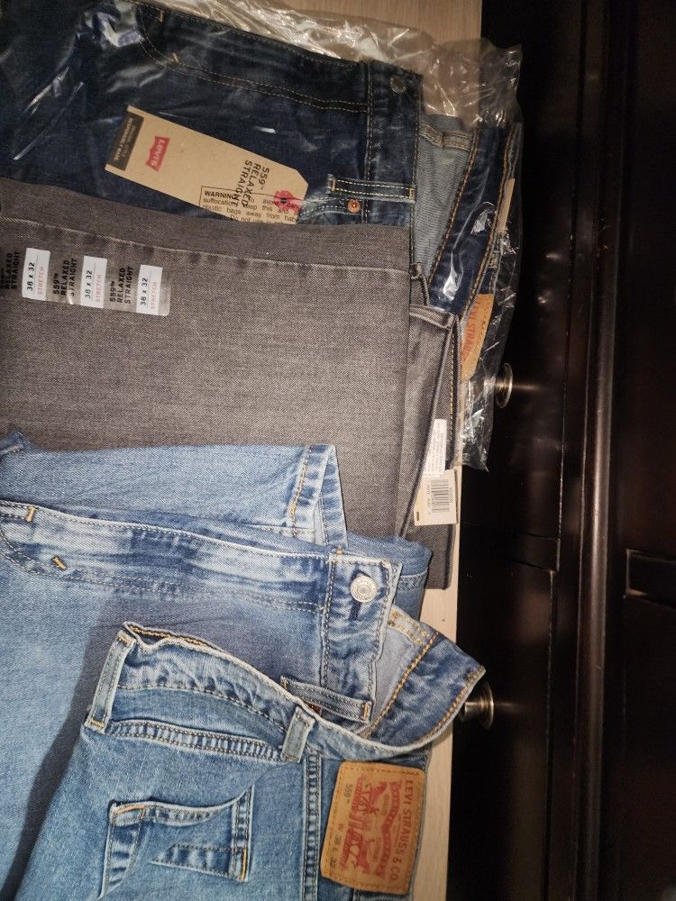 Levi #559- Brand NEW