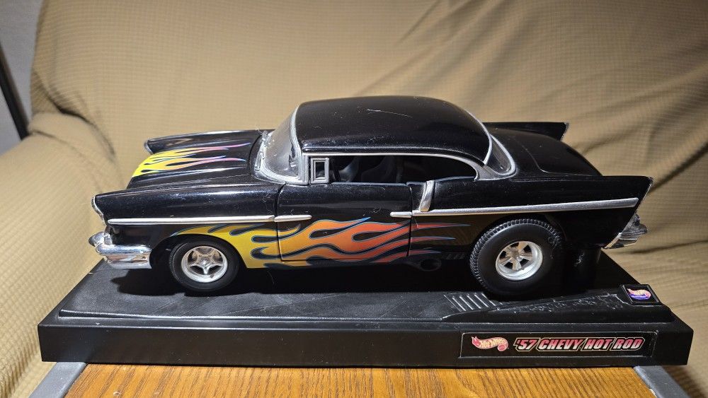 DIECAST 1957 CHEVY 