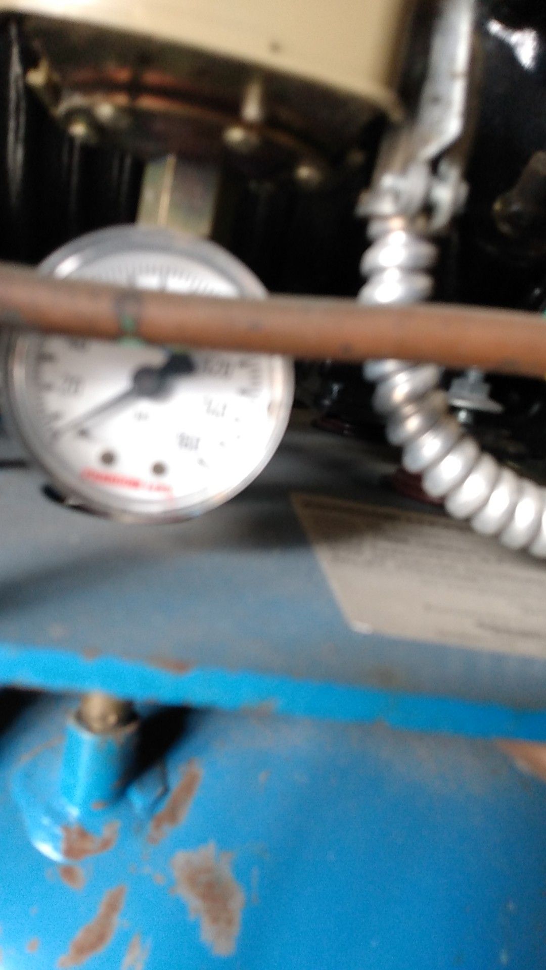 Dental air compressor