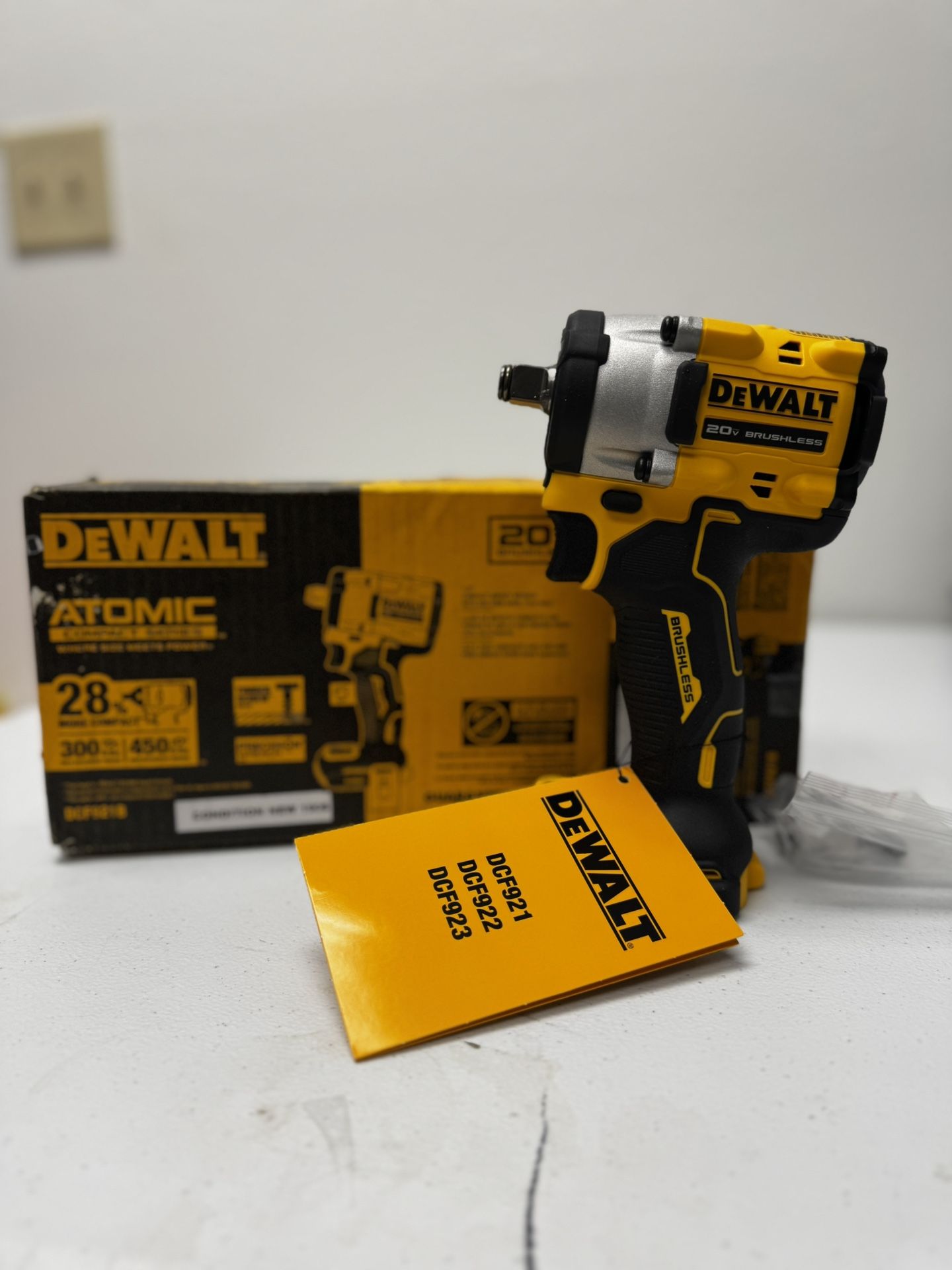 DEWALT ATOMIC 20V MAX Cordless Brushless 1/2 in. Variable Speed Impact Wrench (Tool Only)