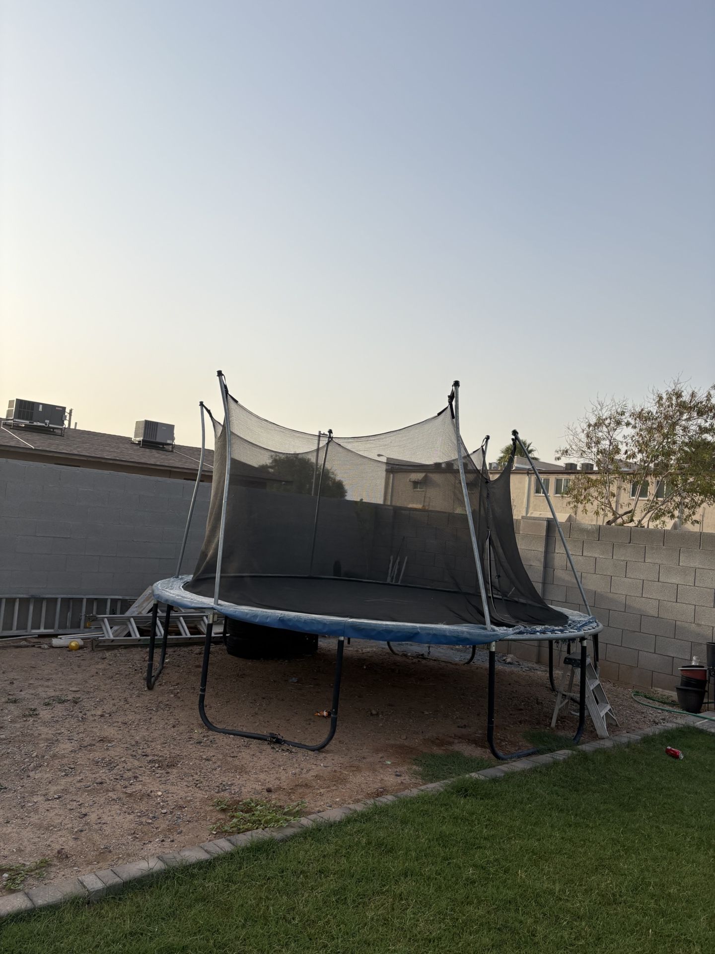 Trampoline