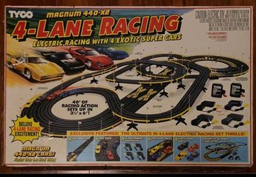 Vintage TYCO Magnum 440-X2 4-Lane Racing Set