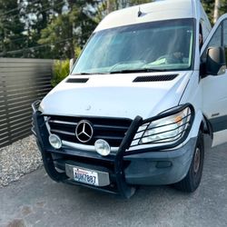 2011 Mercedes-Benz Sprinter 2500 VAN DIESEL V6