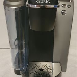 Keurig B70 Platinum Brewing System