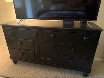 Dresser/End Tables