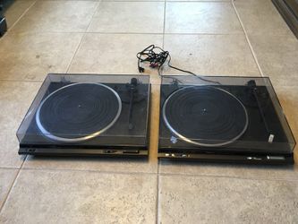 2 turntable