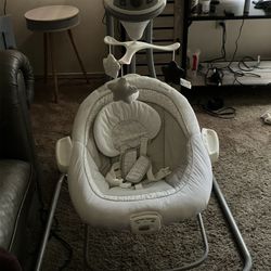 Graco Baby Swing
