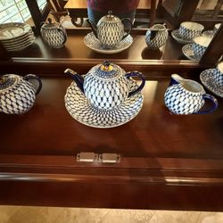 Tea Set for 6 (Russian Lomonosov Cobalt Net)