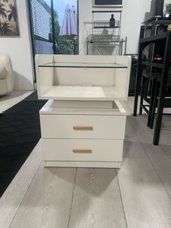 Modern White Nightstand / Side Table with Glass Shelf, Drawers & USB Outlets