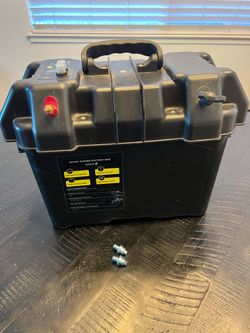 Newport Vessels Smart Power Battery Box