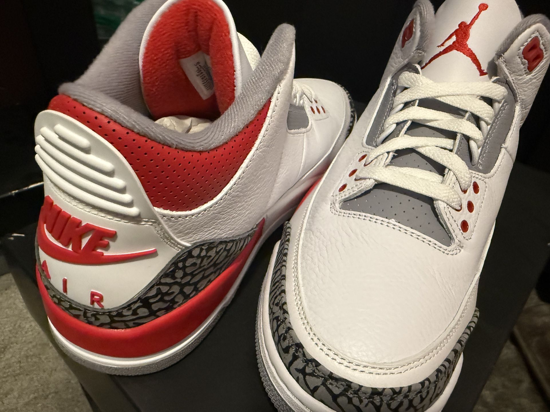 Jordan 3 Retro Fire Red Size 11