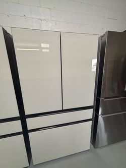 SAMSUNG BESPOKE COUNTER DEPTH