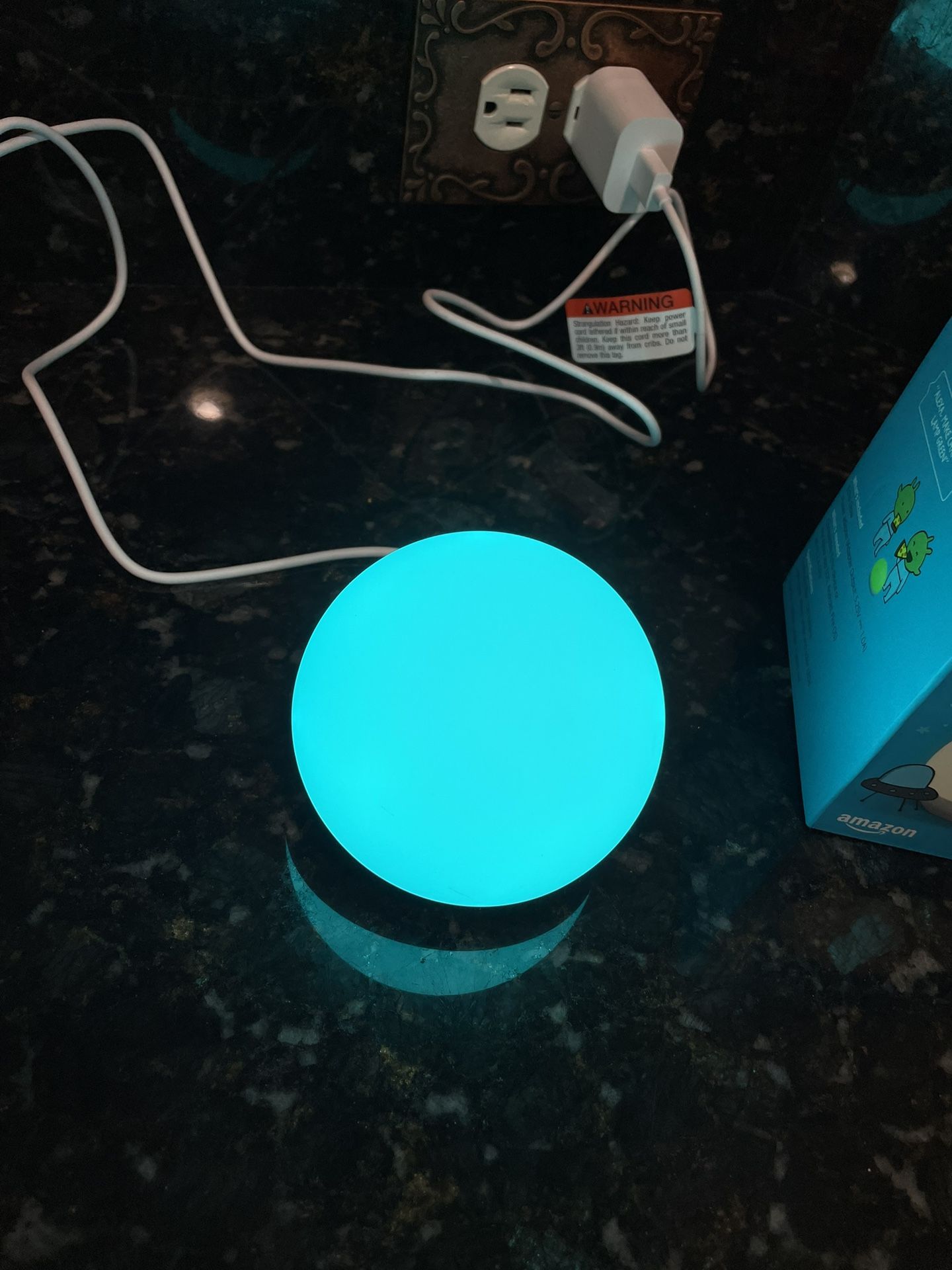 Echo Glow Multicolor Smart Lamp