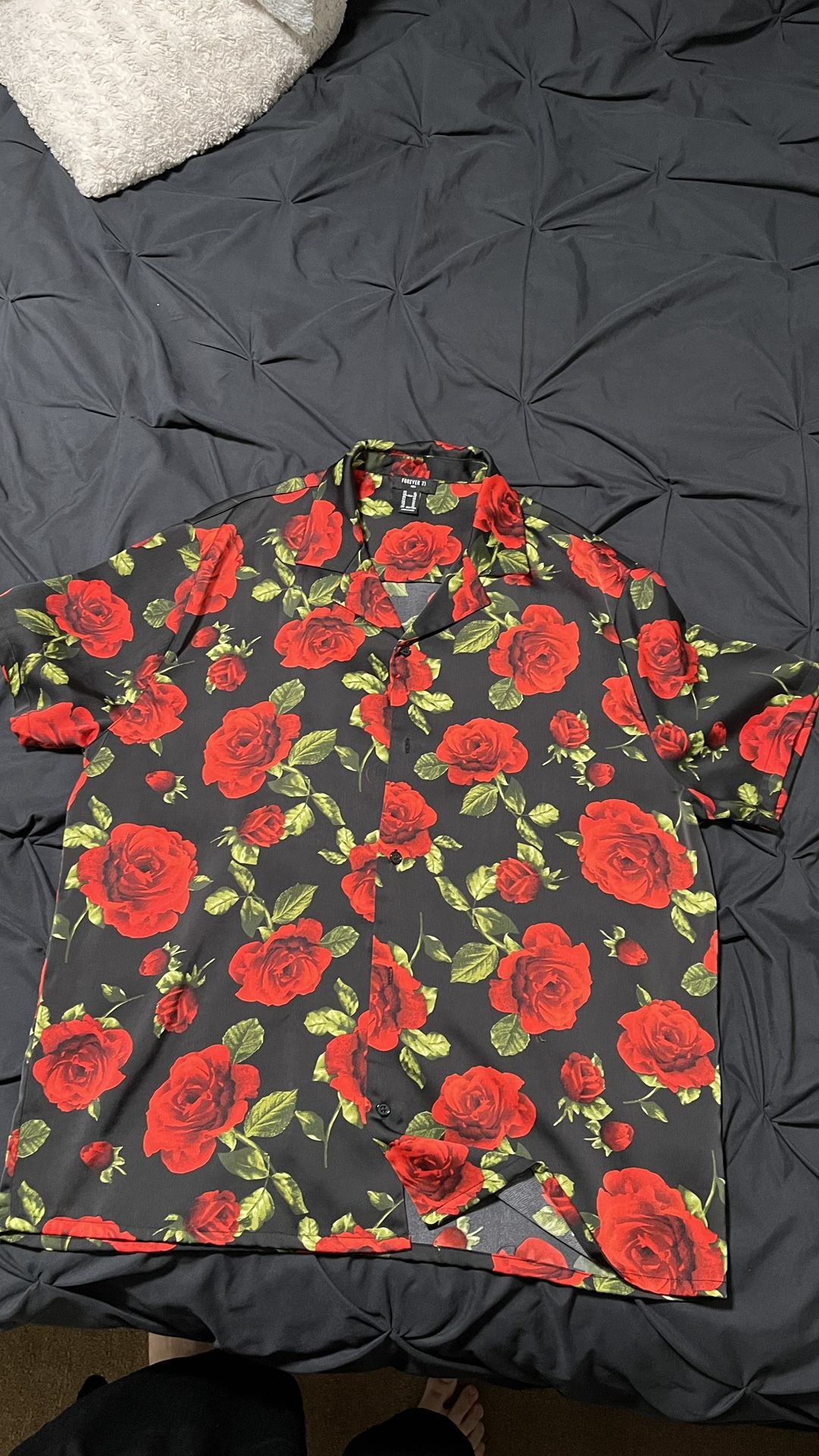 21 Forever Roses Button Up