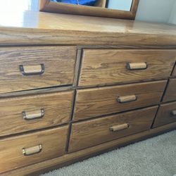 Wood Bedroom Drawer Set, Matching