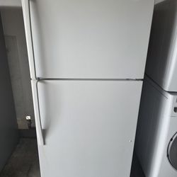 Refrigerator Apartment whirlpool w30h65
