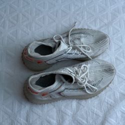 King Stone Yeezy Shoe 