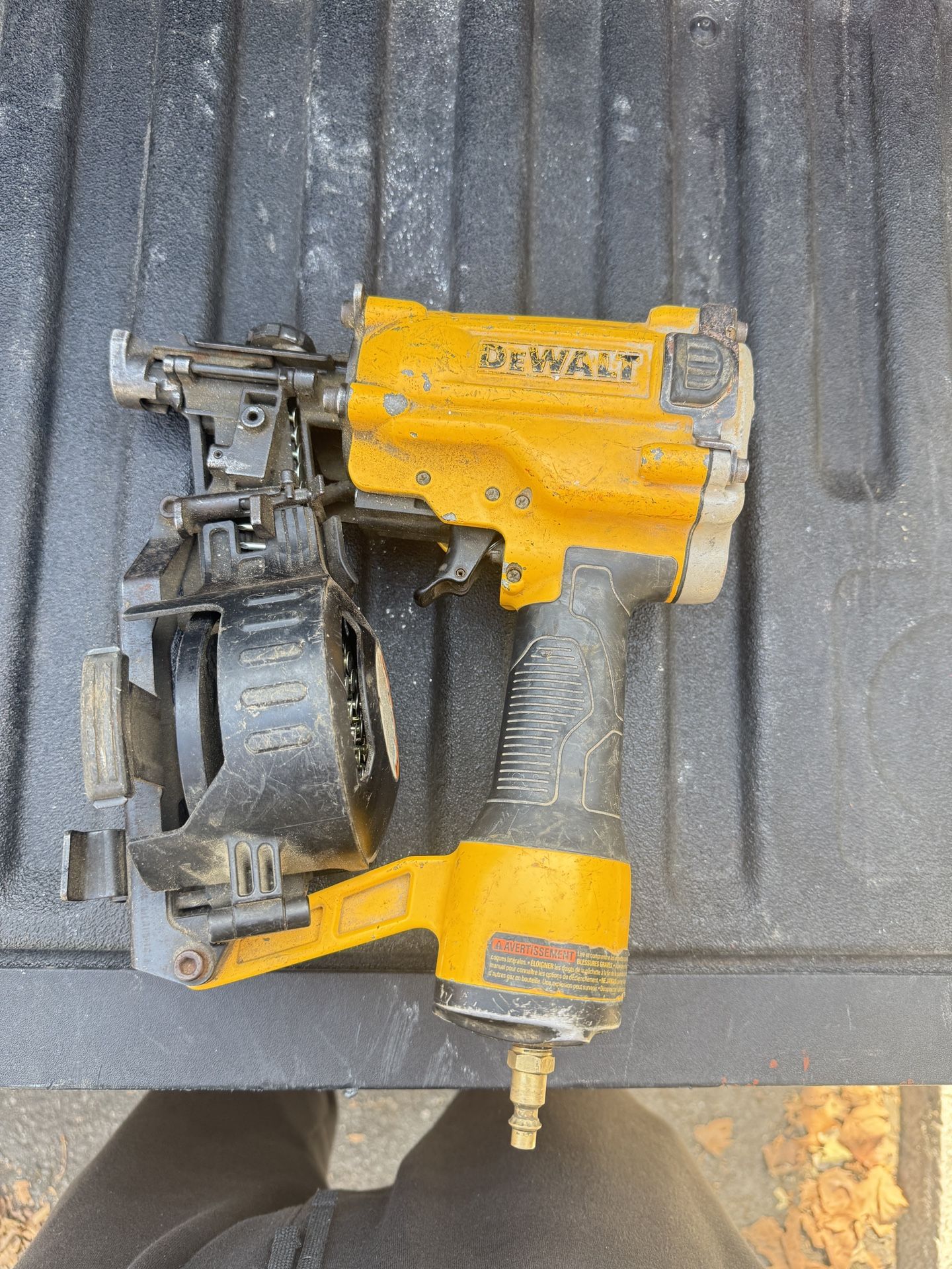 Dewalt Roof Gun