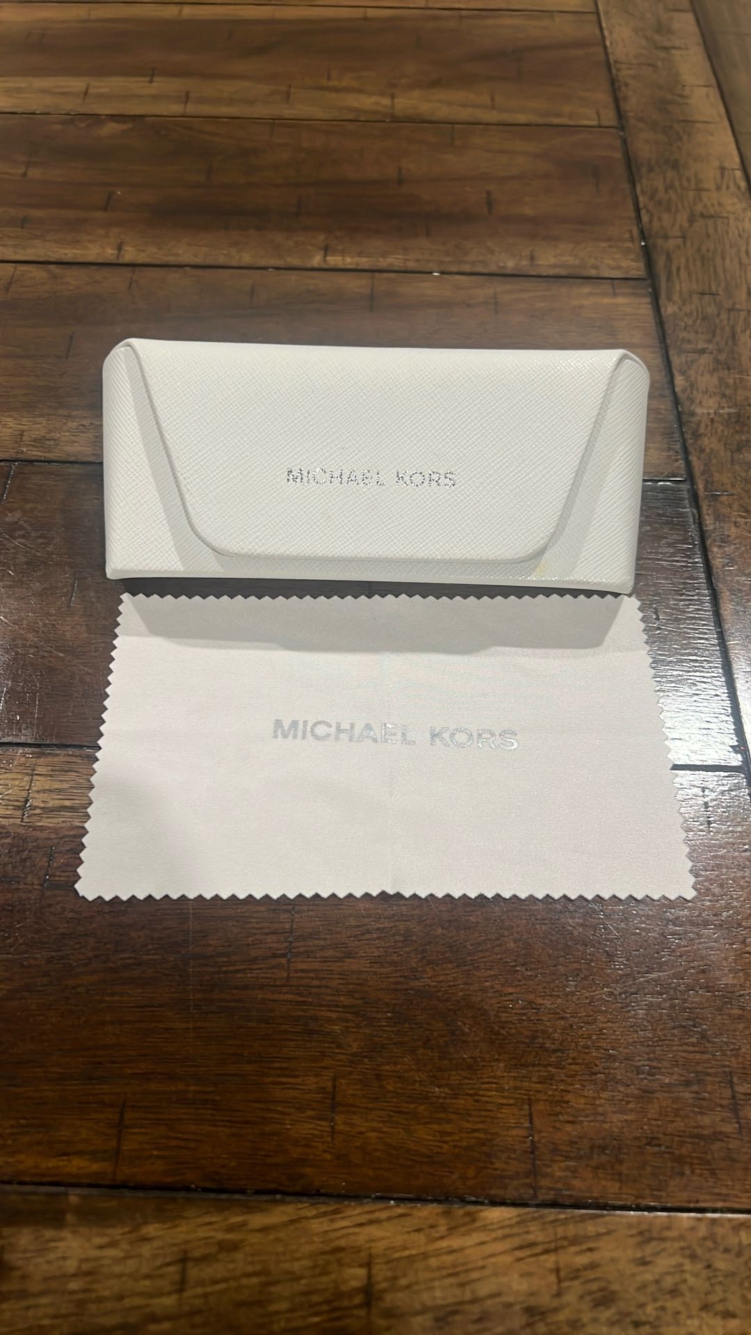 Michael Kors Case For Glasses