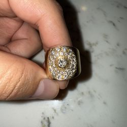 18k Gold Diamond Ring 