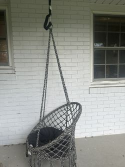 Hanging Chair 