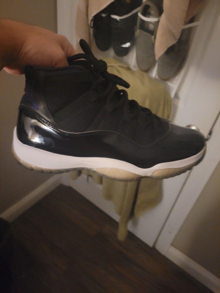 Jordan 11s Space Jams