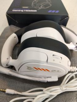 Brand new PS5 PlayStation 5 and PC gaming headset