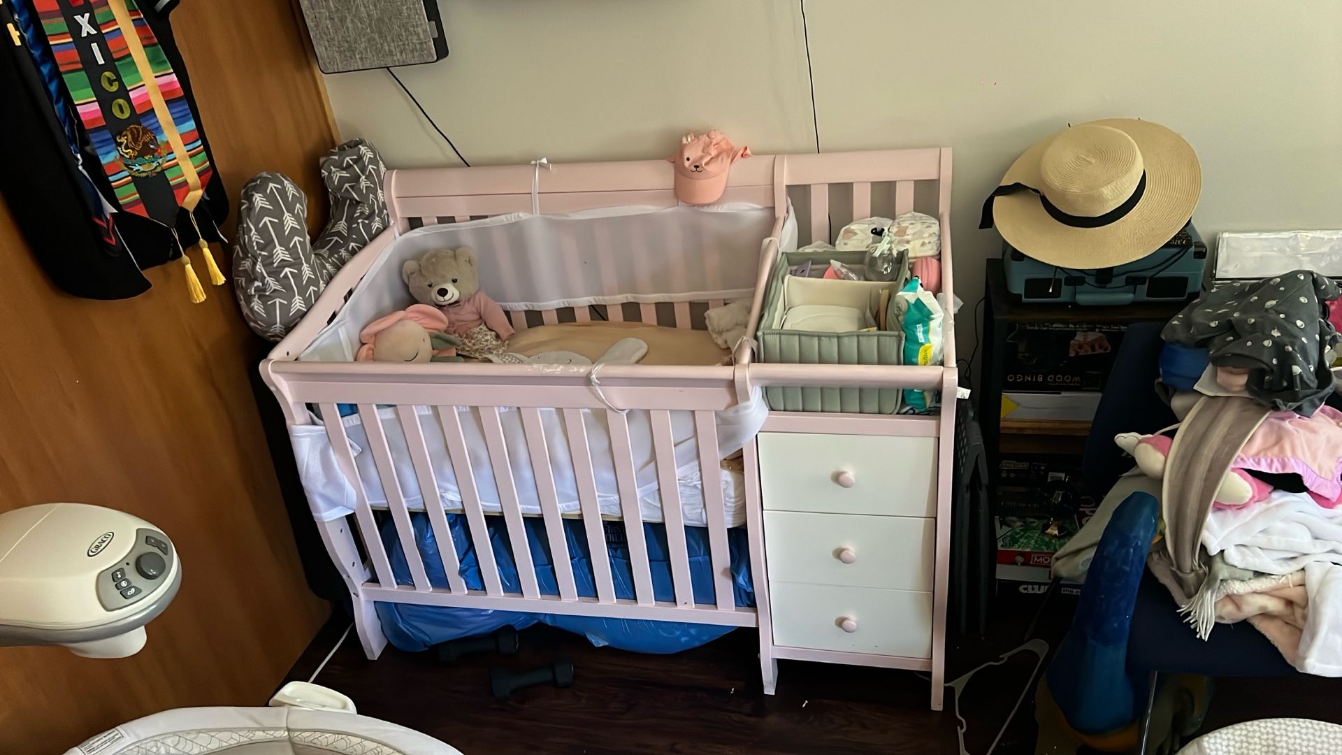 Mini Crib With Mattress, Side Drawers, Changing Table