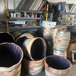 High Quality Empty Wine Barrel Planter For Sale 