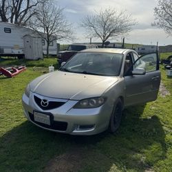 2007 Mazda 3        4 Cylinder 