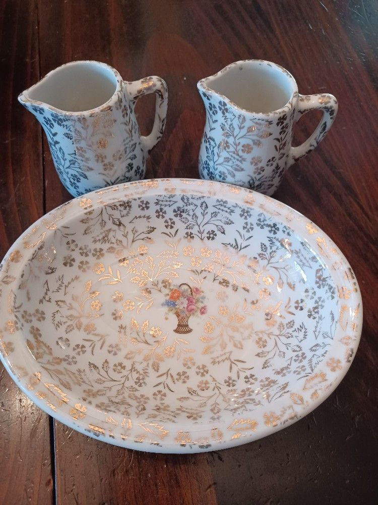 Atlas China 22 Karat Gold Tea Set