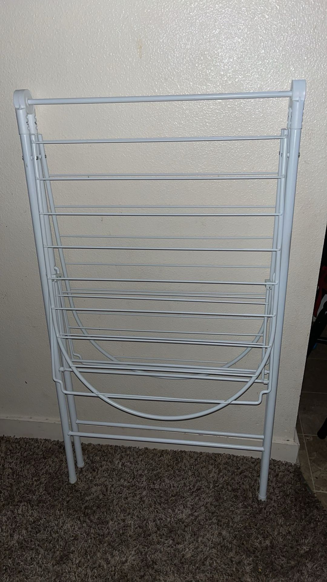 clothes drying rack