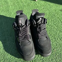 Jordan 4 “Black Cat” Size 9