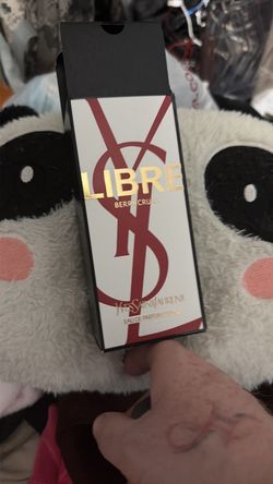 YSL LIBRE BERRY CRUSH