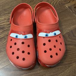 Lightning McQueen Crocs 