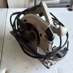 Porter Cable Circular Saw Model:324 Mag