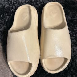 Yeezy Slides