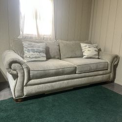 La-Z-Boy Couch & Chair set