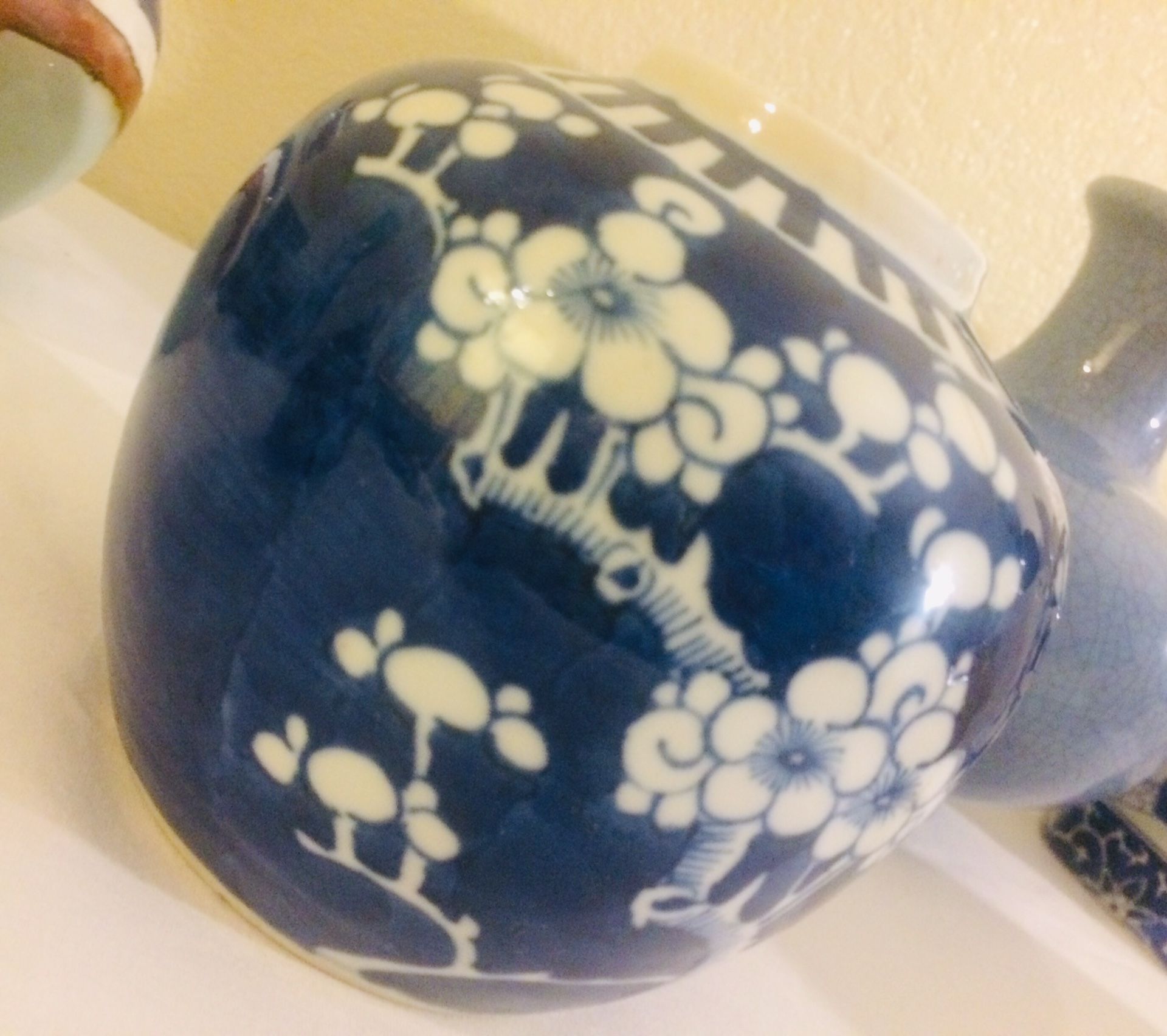 Old Chinese Jar.