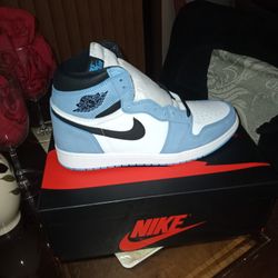 Jordan 1 Unc