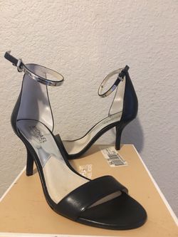 Michael Kors Shoes 👠 Kristen Mid, Black, Size 6.5 / Zapatos de tacón negros de talla 6.5