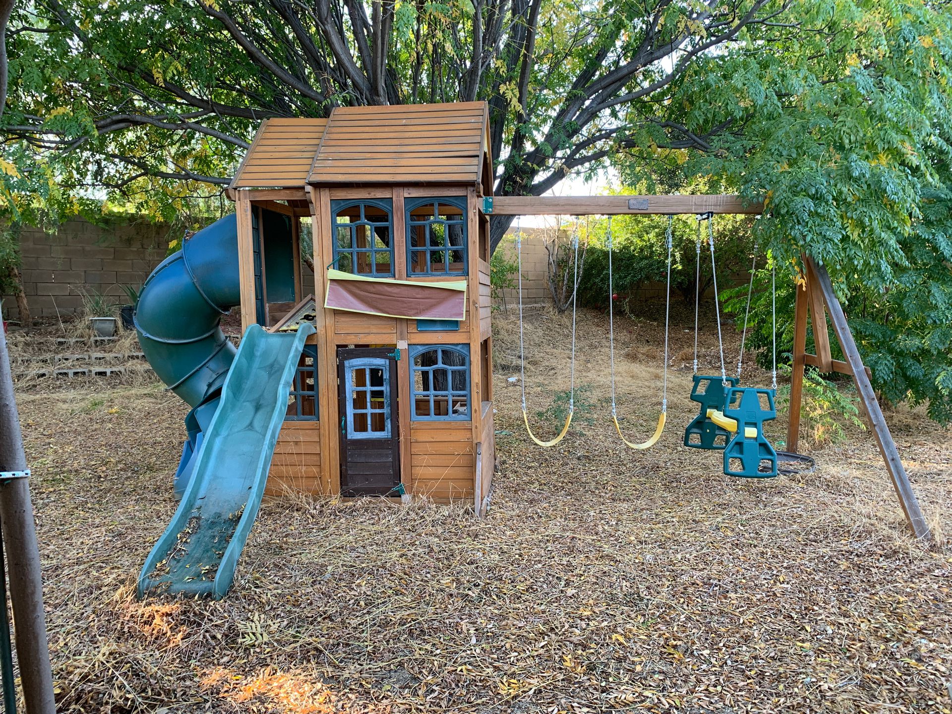 Wooden Playhouse Swing Set for Kids